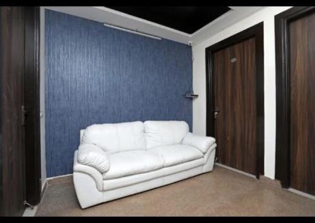 DLF Phase 3 House | Tipsyy Inn 015