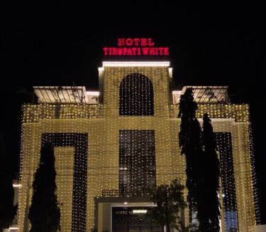 Kekri Hotel | TIRUPATI WHITE - Hotel & Restaurant