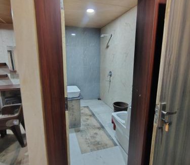Basoda Resort | Tomar Paradise Resort