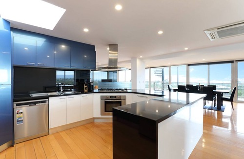 Rye House | Top Class Rye Getaway with Pool
