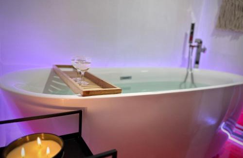 Resita Apartment | TOP Place to Stay -Self check in 24h