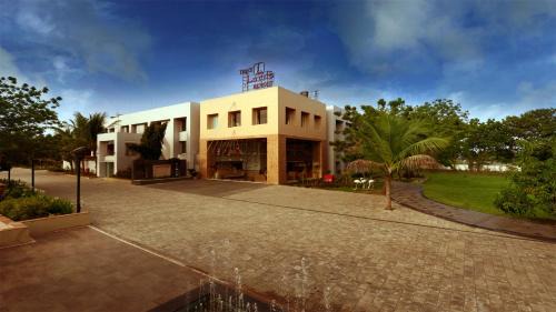 Bhavnagar Resort | Top3 Lords Resort Bhavnagar
