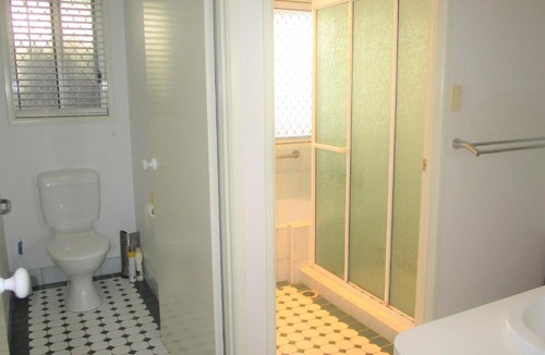 Torquay Apartment | Torquay Beach Holiday House
