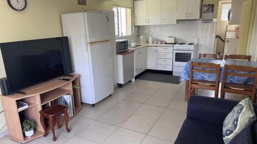 Toukley Apartment | Toukley Lakeside Apartment
