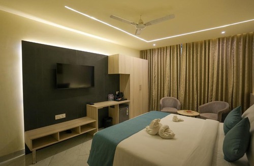 Shamshabad Hotel | Town Square Suites