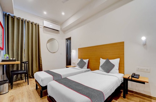Ram Nagar House | Townhouse 1123 Four Season