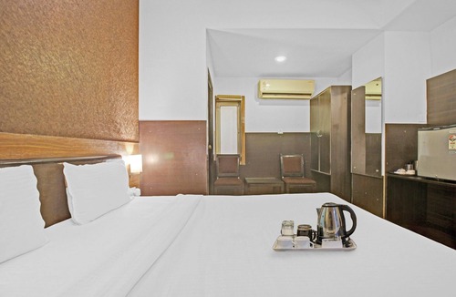 HITEC City Hotel | Townhouse 692 Hotel Nera Regency