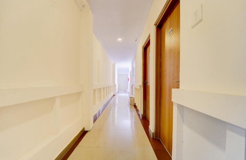 Mamangalam Hotel | Townhouse Deshabhimani Road Kaloor Kochi