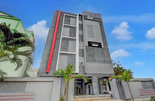 Indore House | Townhouse Ganpati Mandir Khajrana