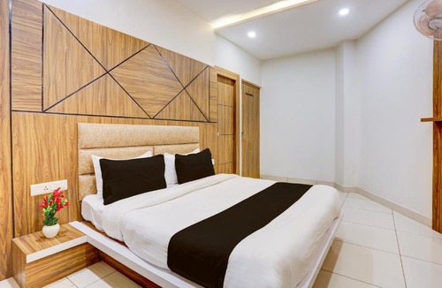 Rohtak Hotel | Townhouse Model Town Rohtak Formerly Hotel Tathastu