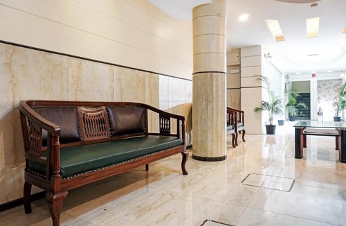 Pimpri - Chinchwad Hotel | Townhouse OAK Gharonda Residency Near Sant Tukaram Nagar Metro Station