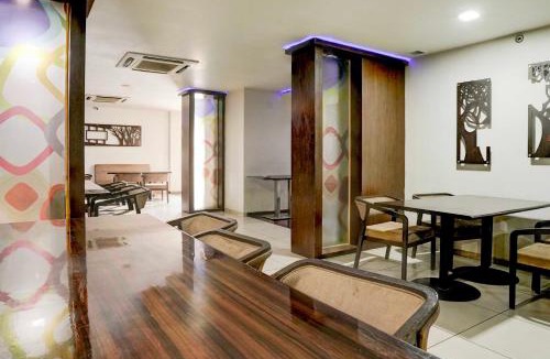 Anand Hotel | Townhouse Oak Gujarat Ganesh Chowkdi Bus Station