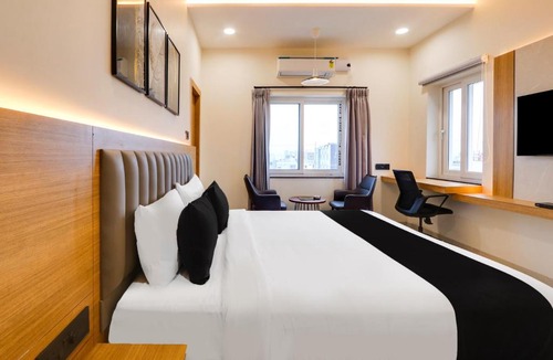 Kondapur Hotel | Townhouse OAK INDIGO BUSINESS HOTELS