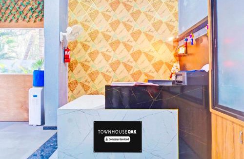 Hadapsar Hotel | Townhouse Oak Pune Future Towers