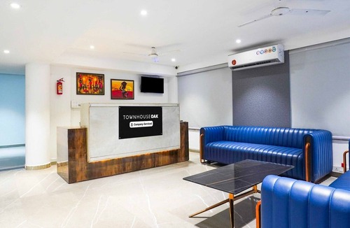 Ramdaspeth House | Townhouse Oak Ramdaspeth KRIMS Hospital
