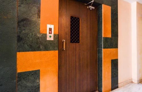 Secunderabad Hotel | Townhouse OAK Secunderabad Near Railway Station Formerly Hotel Brahma