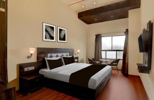 Pune Hotel | Townhouse Oak Sinhgad Road Crossway Formerly Popular Hotel