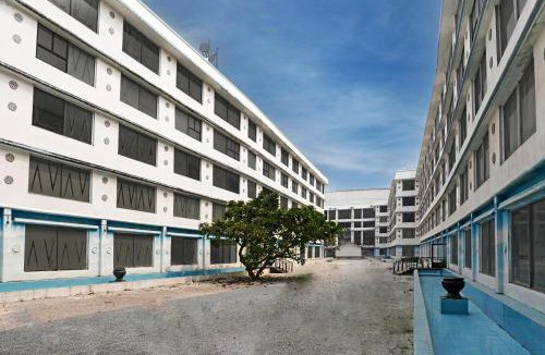 Aarey Colony Hotel | Townhouse Royal Palms Hotel - Lily Collection