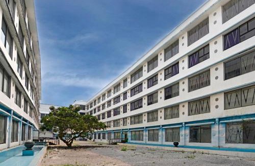 Aarey Colony Hotel | Townhouse Royal Palms Hotel - Lily Collection