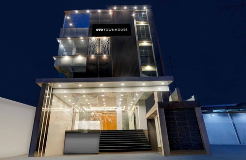 Varanasi House | Townhouse Sarnath Temple
