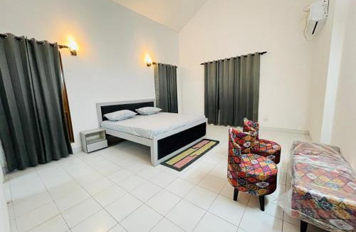 Gurugram Villa | Traditional villa