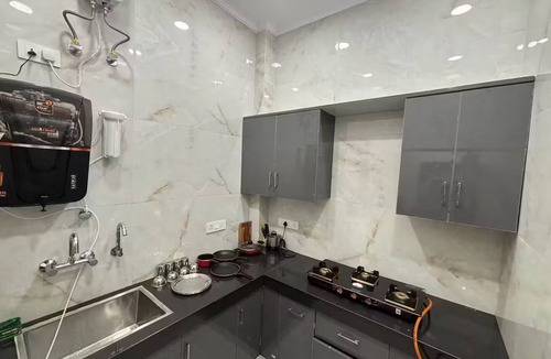 Patel Nagar Apartment | Trahes Lux Elite 4BHK Near BLK Max & Ganga Ram
