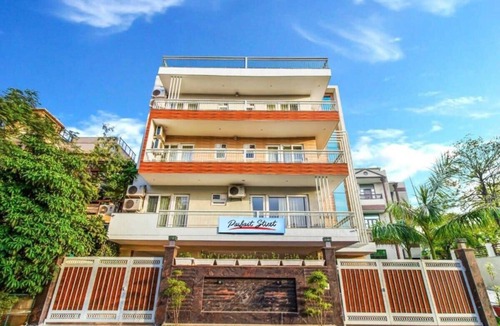 Sushant Lok Apartment | Tranquil 2BHK Oasis in the Heart of Gurugram