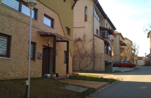 Alba Iulia House | Tranquil 3-bedroom house with AC in charming Alba Iulia