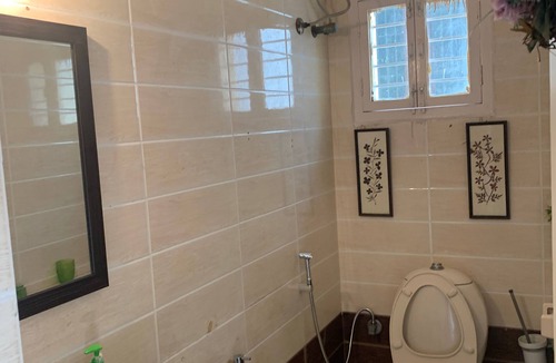 Chennai Apartment | Tranquil Home - 2-bedroom apartment in amazing Chennai with cool AC comfort