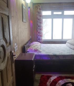 Ghoom House | Tranquil Retreat Homestay