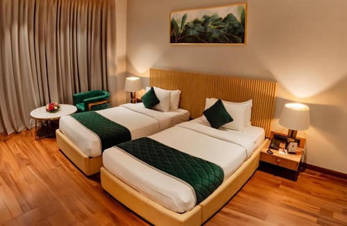 Kochi Hotel | Travancore Court