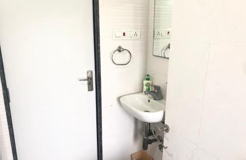 Kala Nagar House | Treat Homes Service Apartment in BKC Siddhant 401