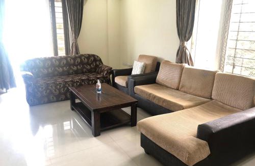 Kala Nagar House | Treat Homes Service Apartment in BKC Siddhant 401