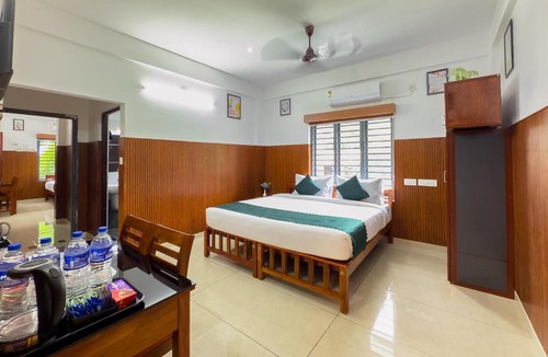 Nedumbassery Apartment | TREE 9 Lounge -Cochin Airport