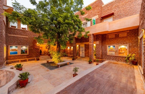 Jodhpur Hotel | Tree Of Life Bhadrajun House, Jodhpur