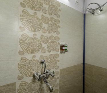 Bilekahalli Hotel | Treebo Akshaya Mayflower Vijaya Bank Layout