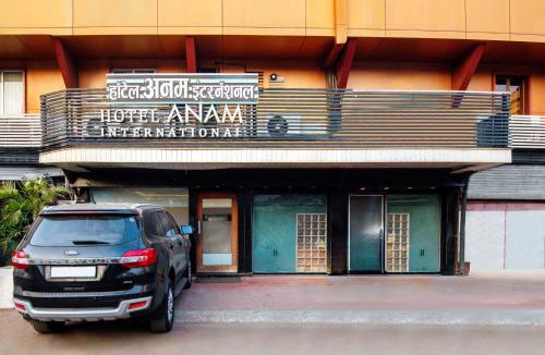 Grant Road Hotel | Treebo Anam International