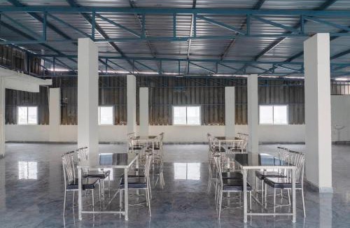 Rajgurunagar Hotel | Treebo Aura Inn Regency