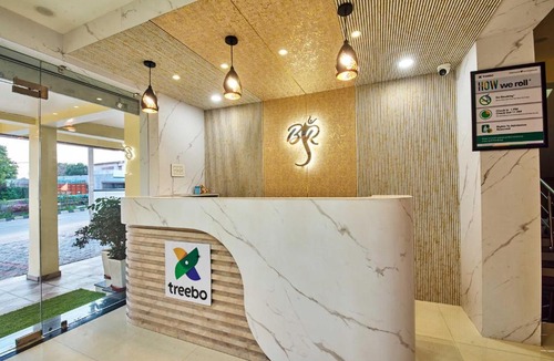 Ranchi Hotel | Treebo Babu Shivaansh Residency Near Dhoni Farm House
