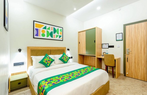 Chromepet Hotel | Treebo Deluxe Inn, Chromepet