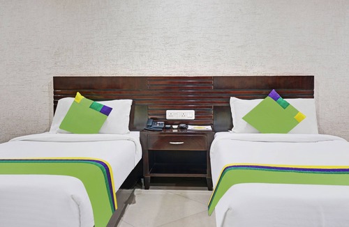 Ranchi Hotel | Treebo Elite City Upper Bazar