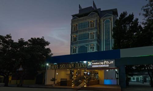 Kalapettai Hotel | Treebo Golden Bliss