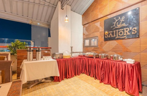 Heritage Town Hotel | Treebo Golden Sun Inn, 5 Mins To Rock Beach