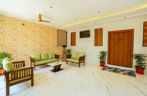 Hinjawadi Hotel | Treebo Grand Royal Imperio, Hinjewadi