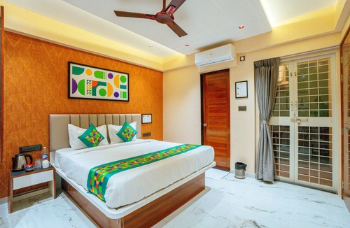 Hinjawadi Hotel | Treebo Grand Royal Imperio, Hinjewadi