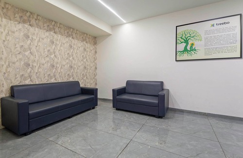 Hinjawadi Hotel | Treebo Iris Executive, Hinjewadi