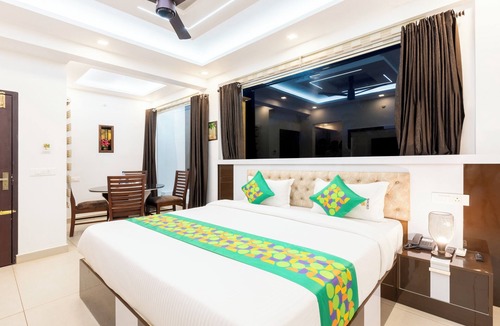 Nedumbassery Hotel | Treebo Premium Cochin Airport, 5 Min From Cochin Airport