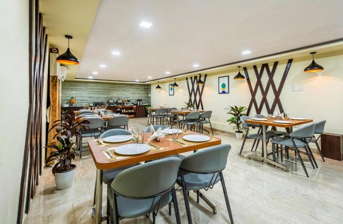 Visakhapatnam Hotel | Treebo Premium The Regal Park