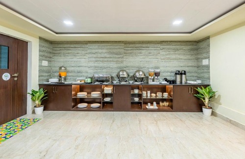 Visakhapatnam Hotel | Treebo Premium The Regal Park