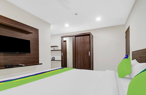 5th Block Hotel | Treebo Purple Orchid Boutique